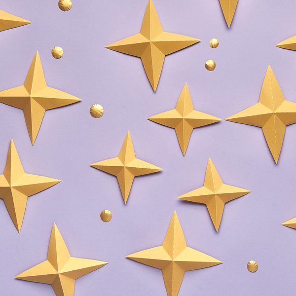 gold 3d paper stars