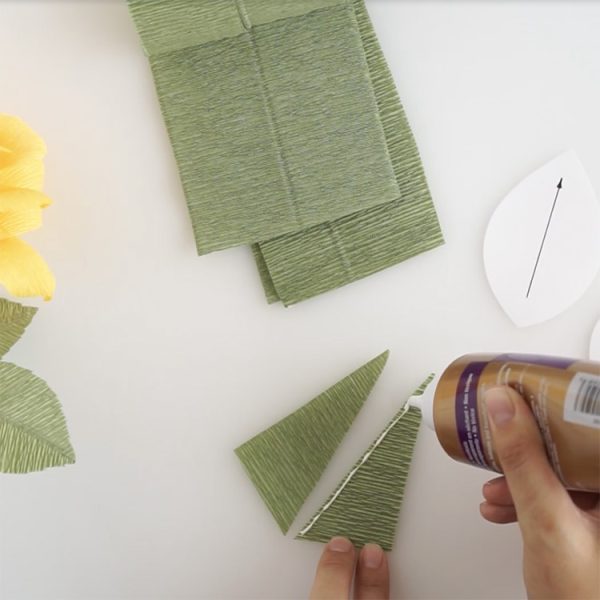 how to make paper leaves